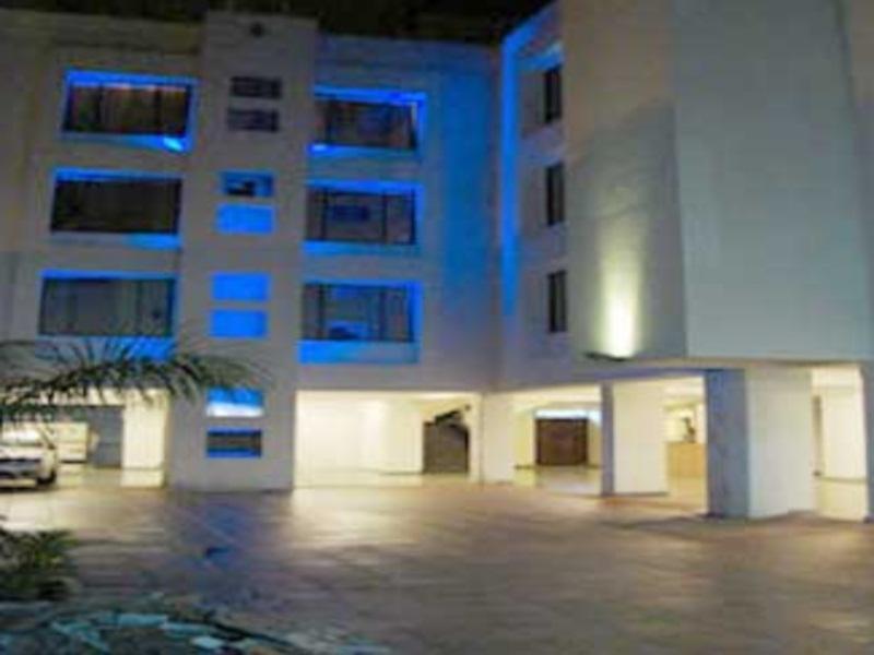 Treebo Trend Hotel Basera Pune Exterior foto